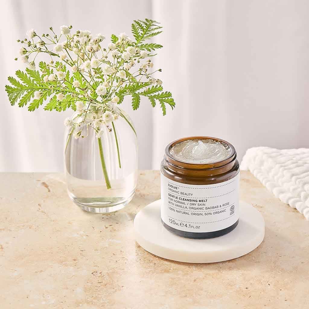Puhdistusbalmi Evolve Gentle Cleansing Melt 120ml