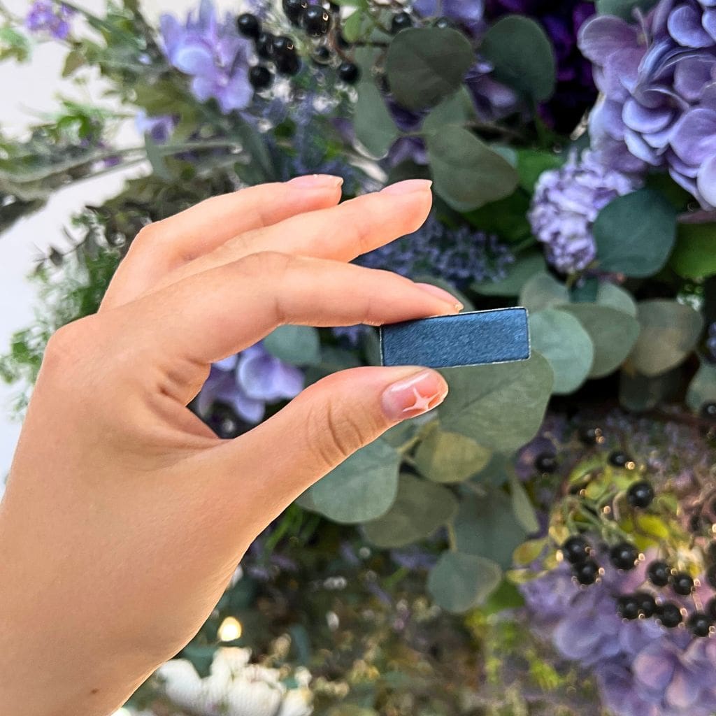 Sininen luomiväri Zao Pearly 136 Navy Blue