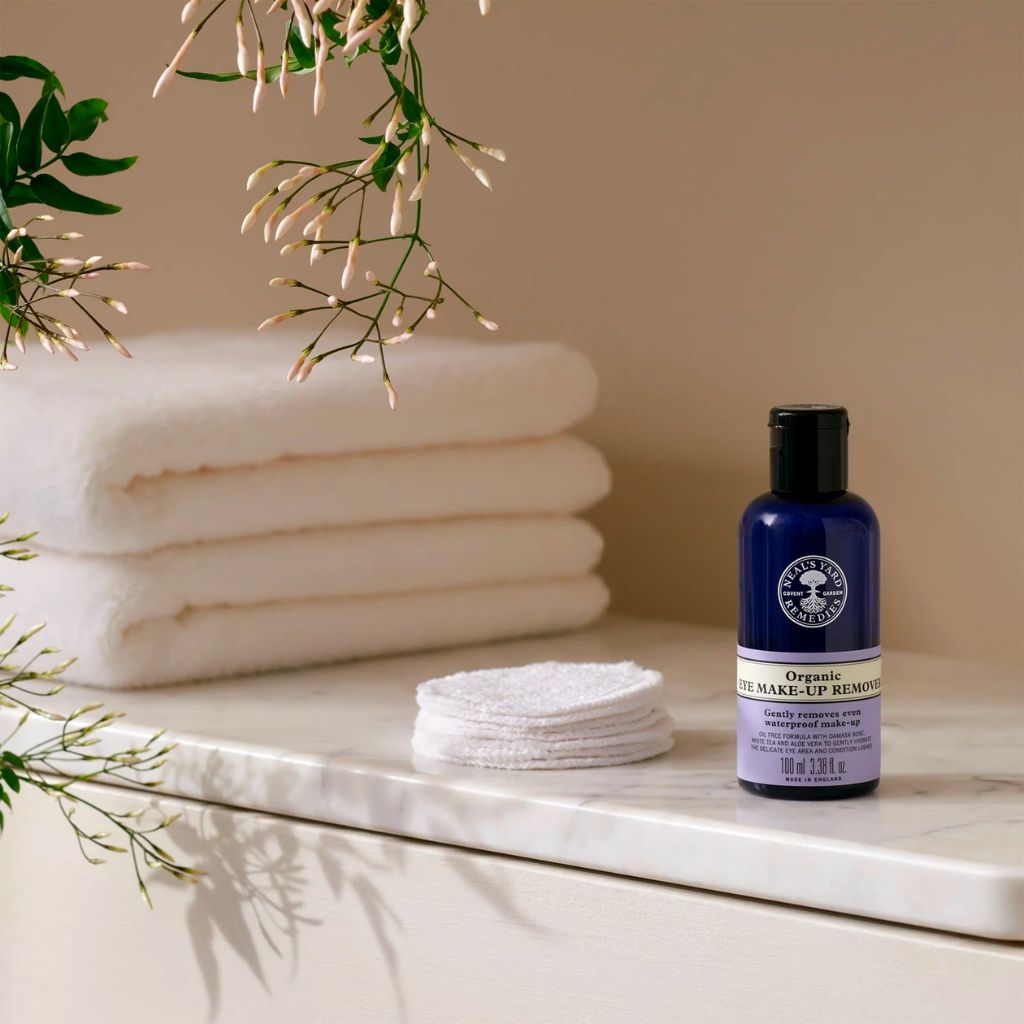 Neal's Yard Remedies Eye Make-Up Remover silmämeikinpoistoaine 100ml