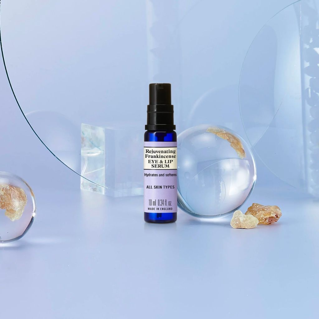 Neal's Yard Remedies Rejuvenating Frankincense Eye & Lip Serum silmänympärysseerumi 10ml