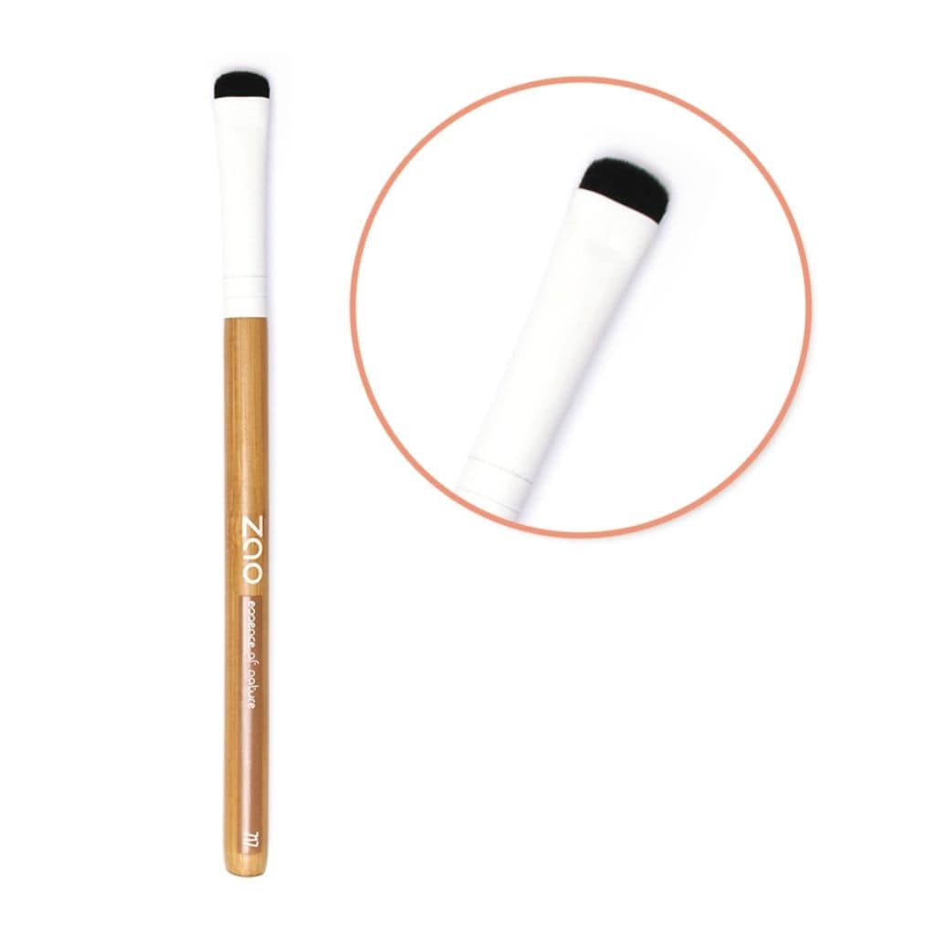 Zao Bamboo Lash Brush 717 sivellin: luomiväri, rajaukset ja peitevoide